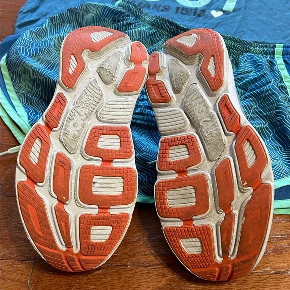 Hoka Bondi 7 One One - Picture 4 of 10